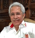 Budi Weintre
